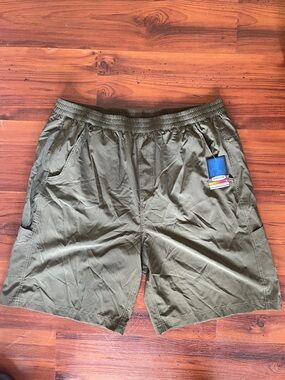 Magellan Outdoors Olive Athletic Drawstring Shorts